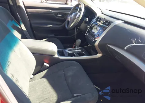 2015 Nissan Altima 2.5 S from USA, damaged, VIN 1N4AL3AP0FC431928